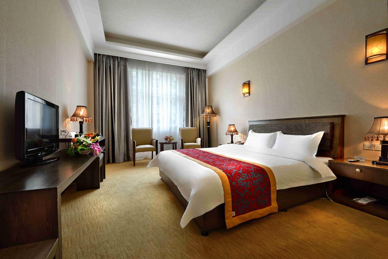 Ramada Encore Daocheng Yading 外观 照片