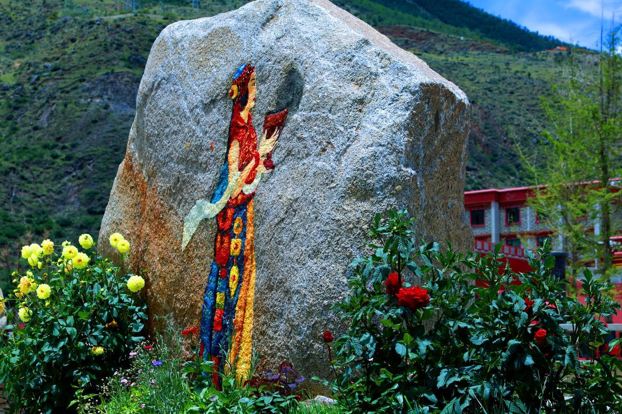 Ramada Encore Daocheng Yading 外观 照片