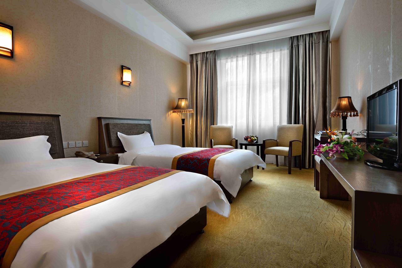 Ramada Encore Daocheng Yading 外观 照片