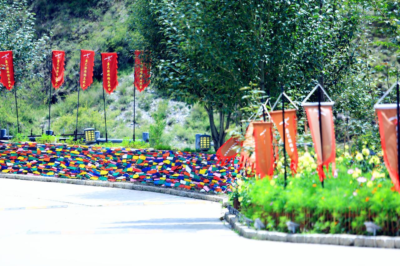 Ramada Encore Daocheng Yading 外观 照片