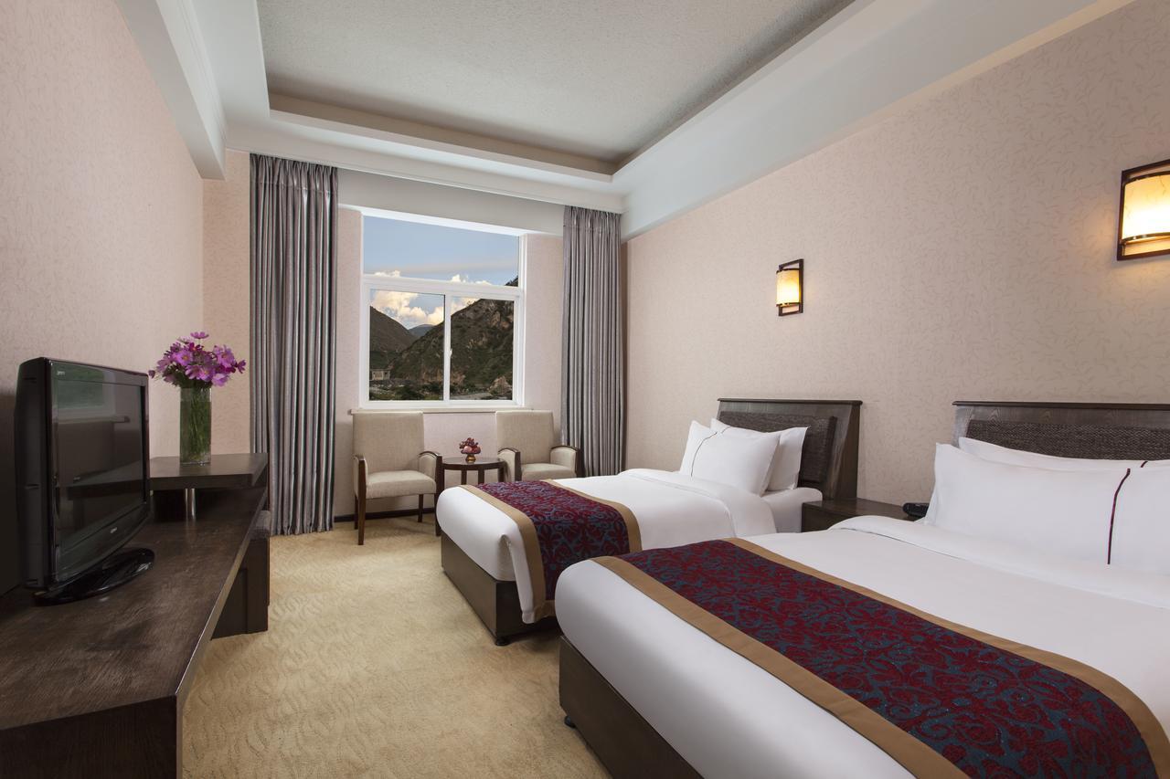 Ramada Encore Daocheng Yading 外观 照片